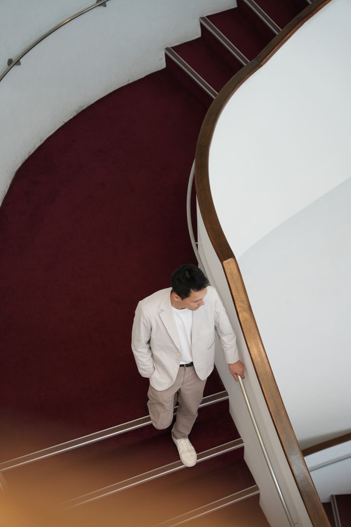 @𝙒𝙚𝙗𝙚𝙧𝙑𝙞𝙗𝙚𝙨 穿都會彈力西裝外套 第5張